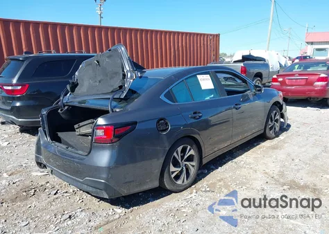 2021 Subaru Legacy Premium z USA, uszkodzony, nr VIN 4S3BWAF62M3012812